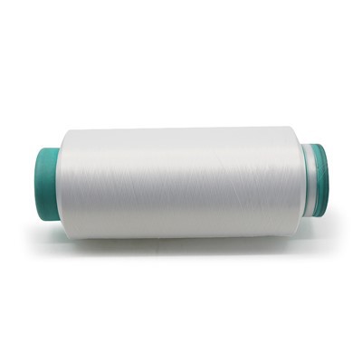 Plastik shishadan qayta ishlangan ip